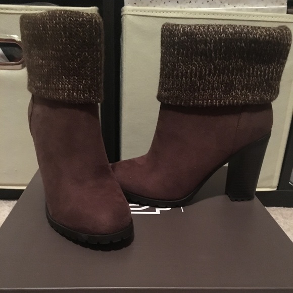 Brown/Tan ankle booties - Picture 8 of 8